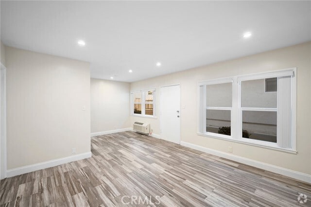 Building Photo - 2930 Fairmount Ave Unit D Rental