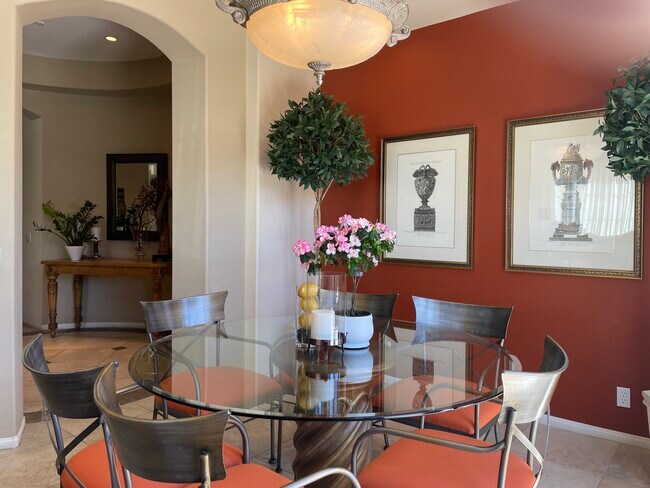 Dining Table with Art Alcove - 18 Vista Mirage Way Unit Desert Escape