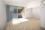 Photo - Charming Studio Coming Available in La Mes... Unit 09