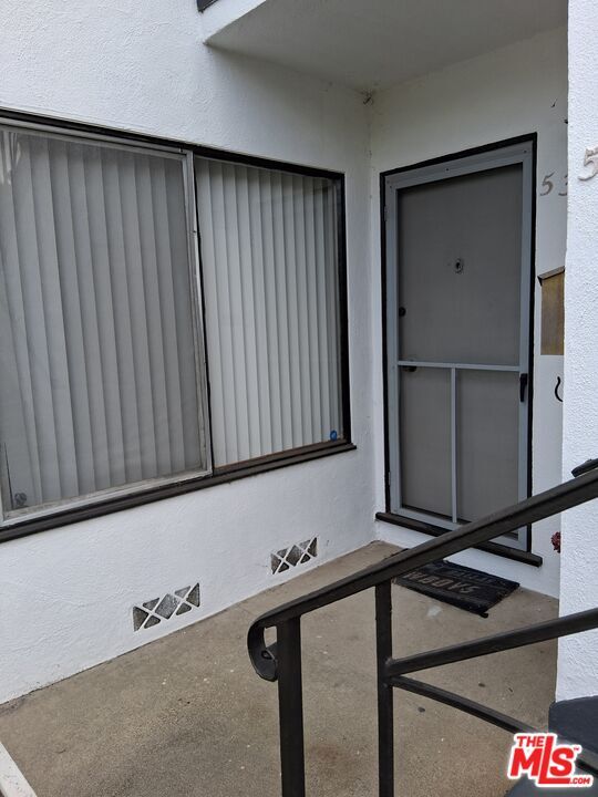 Photo - 5350 W 57th St