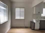 Photo - 3736 S Bentley Ave Unit 3738