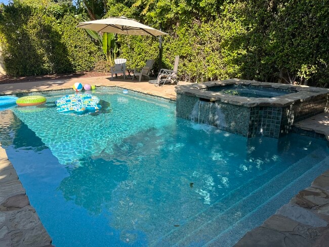 Photo - 520 N Myers St