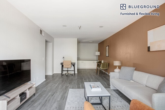 Photo - 110 Sweetzer Ave Unit FL1-ID1106