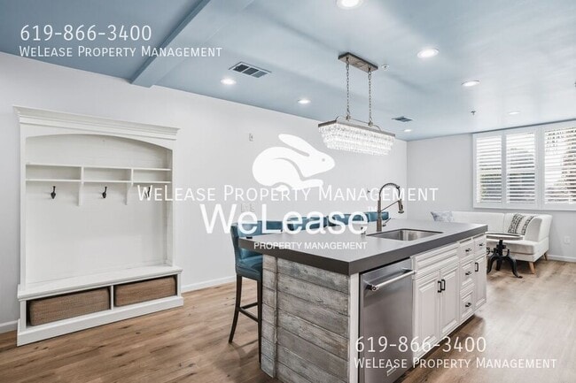 Photo - 687 S Coast Hwy 101