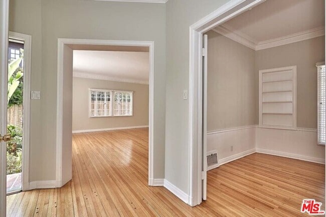 Photo - 703 Lorraine Blvd