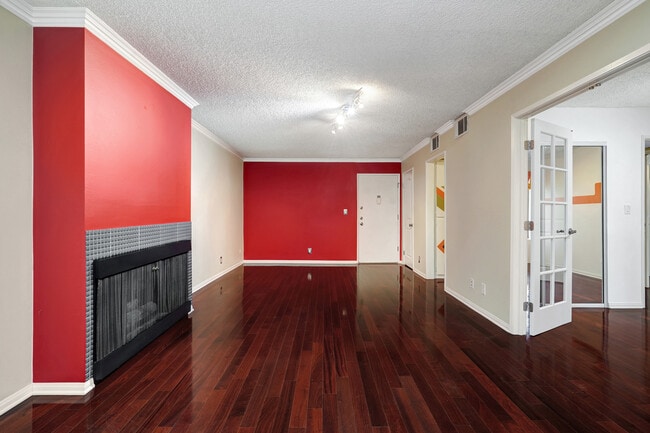 Photo - 9103 Summertime Ln Unit 103