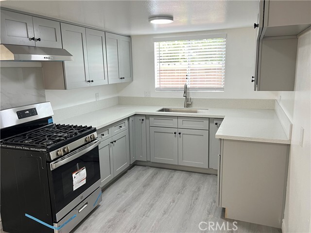 Building Photo - 662 N Gordon St Unit A