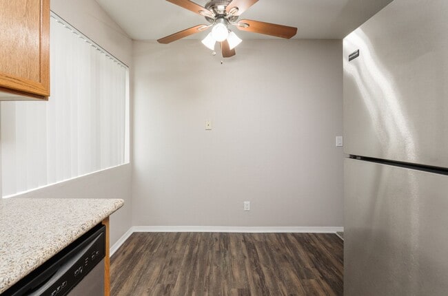 Photo - Town Center Apts