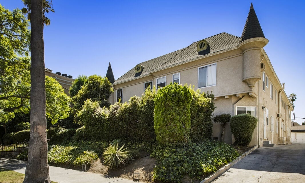 Photo - 1147 S Westmoreland Ave Unit 2