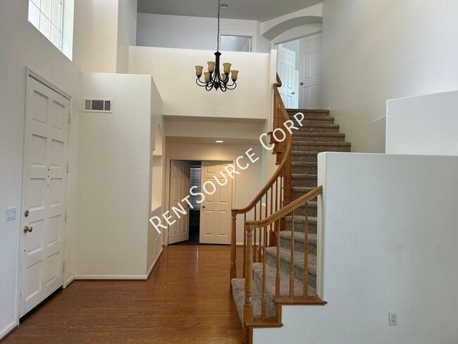 Photo - 3210 Lantana Ct