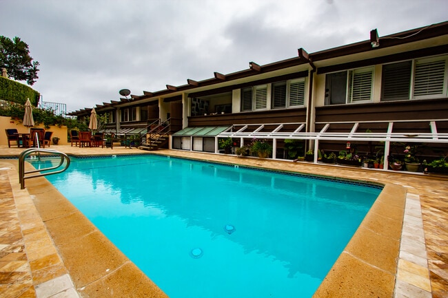 Heated pool - The Malibuan Rental