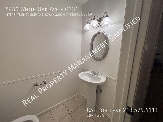 Photo - 5460 White Oak Ave