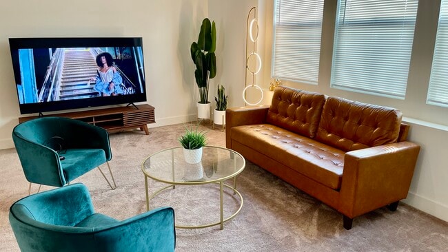 furnished living room - 927 E Mason Ln Townhome