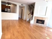 Photo - Beautiful 3 Bedroom 2.5 bathroom townhome ...