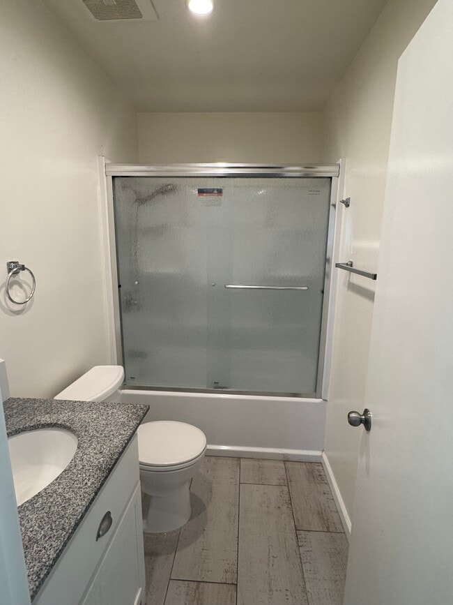 Photo - 10166 Petit Ave