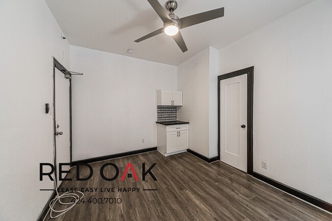 Photo - 5849 Sunset Blvd Unit 117