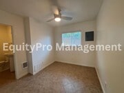 Photo - 7043 Pickering Ave