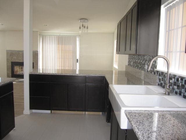 Photo - 9433 Fullerton Ave