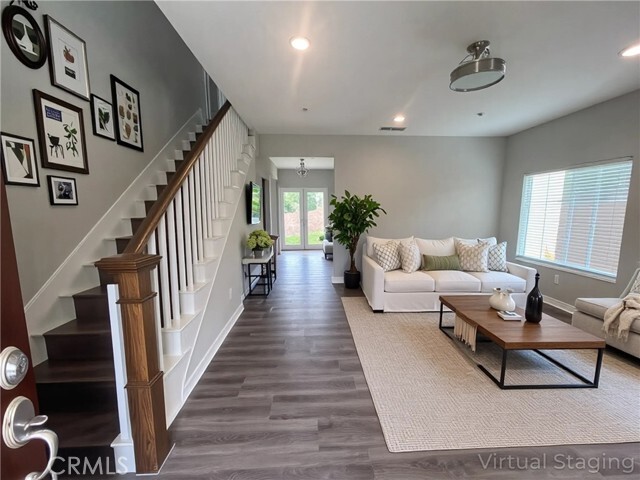 Photo - 506 E Olive Ave