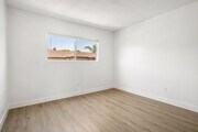 Photo - Valle at 9061 Kenwood Apartments