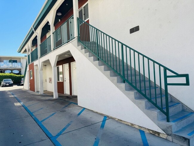 Photo - 7228 Independence, 03