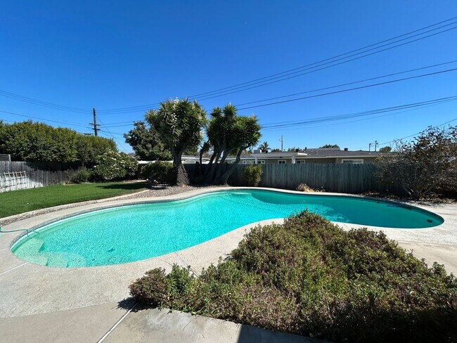 Photo - 18172 St Moritz Cir