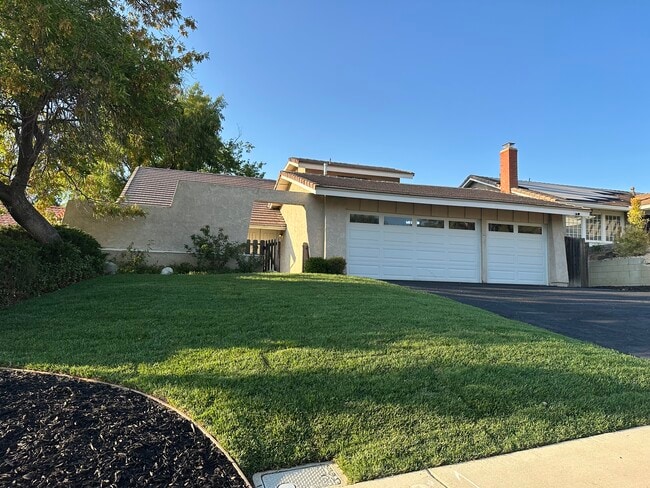 Photo - 28825 Barragan St House