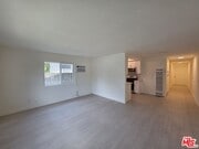 Photo - 912 N Ridgewood Pl Unit 2