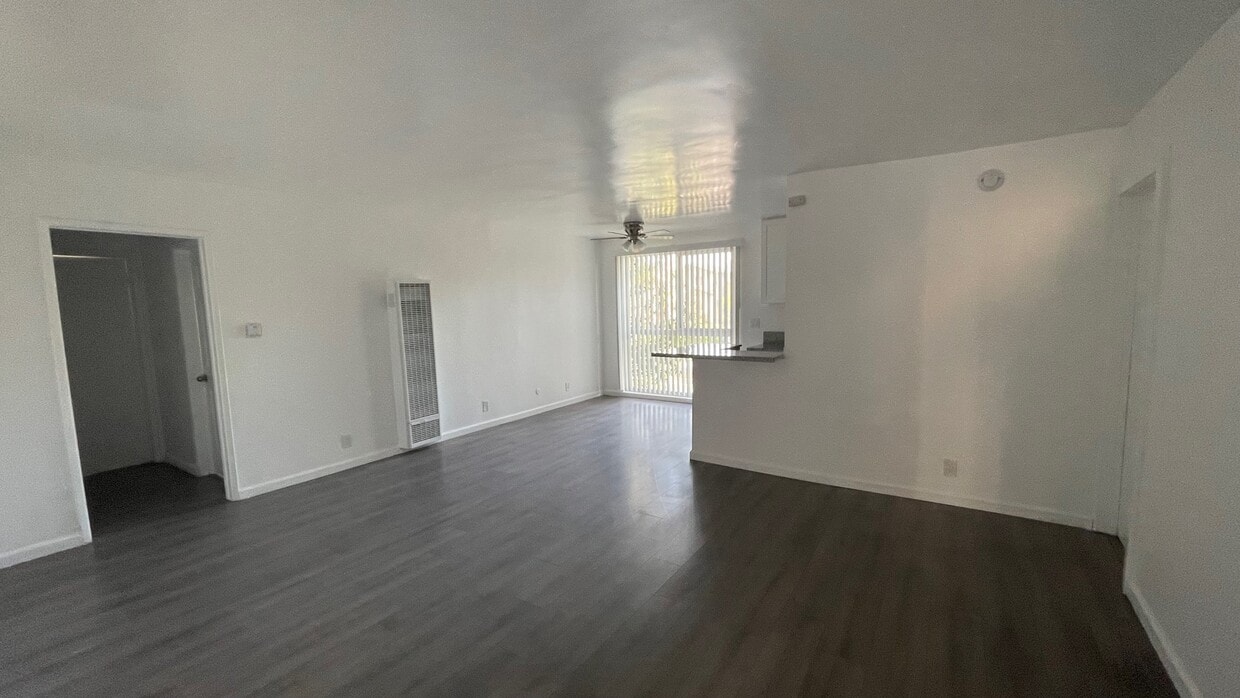 Floor Plan - 2 Bed 1 Bath