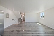 Photo - 1237 N Kenmore Ave Townhome