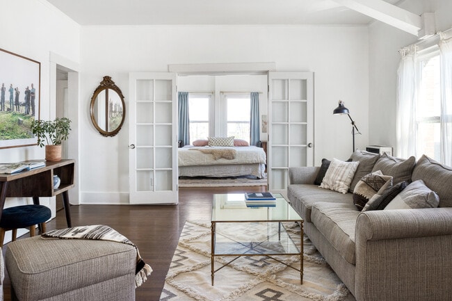 Photo - 4125 S Figueroa St Unit 405