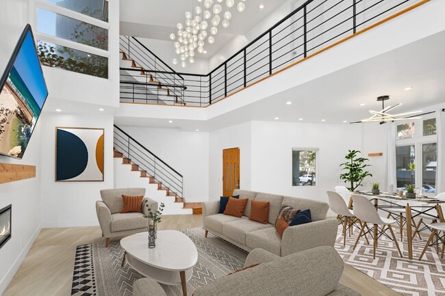 Photo - 702 Kettner Blvd