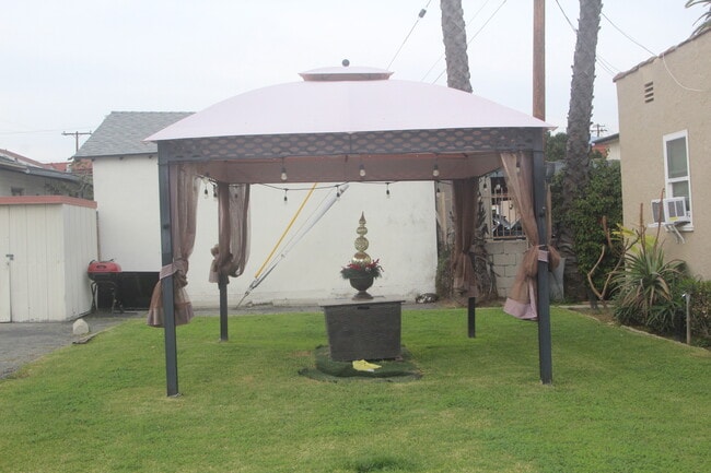 Photo - 911 S Marguerita Ave