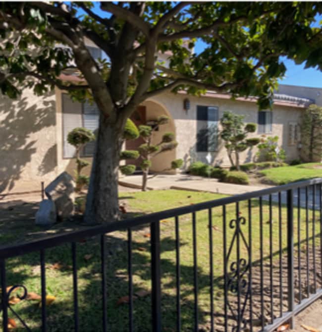 Photo - Charming 2-Bedroom, 2-Bathroom Gardena Con...