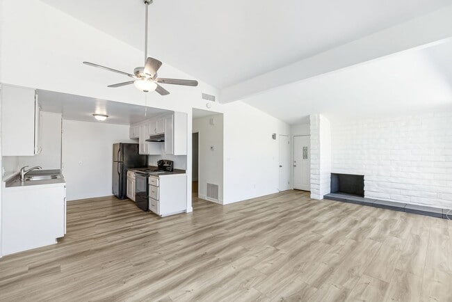 Limited-Time Move-In Special – $500 Deposi... - Limited-Time Move-In Special – $500 Deposi... Apartment Unit 5B