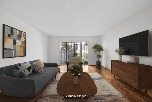 Building Photo - 824 S Shenandoah St Unit 2