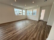 Photo - 693 S Lyon St