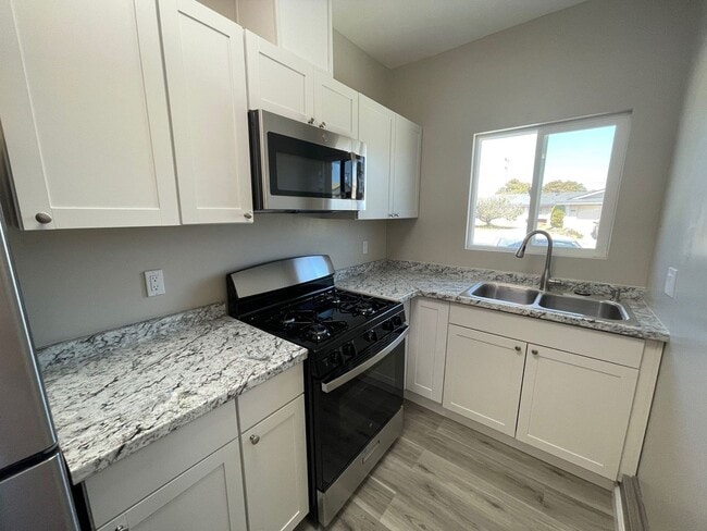 Photo - 1543 Wallis Ave Unit 1543A