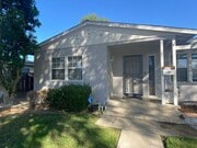 Photo - 3BD/2BA Beautiful Riverside Home!!