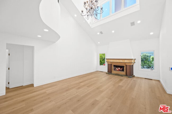 Photo - 244 S Almont Dr