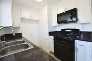 Photo - 5921 Whitsett Ave Apartment Unit 204