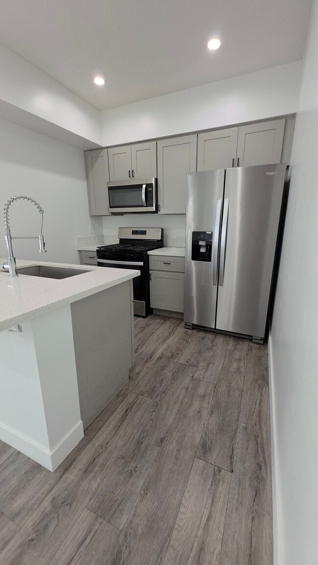 Photo - 6513a Florence Pl Unit B