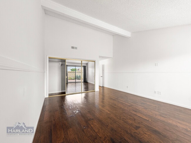 Photo - 5820 Caminito Cardelina