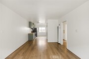 Photo - 740 W 27th St Apartment Unit 2
