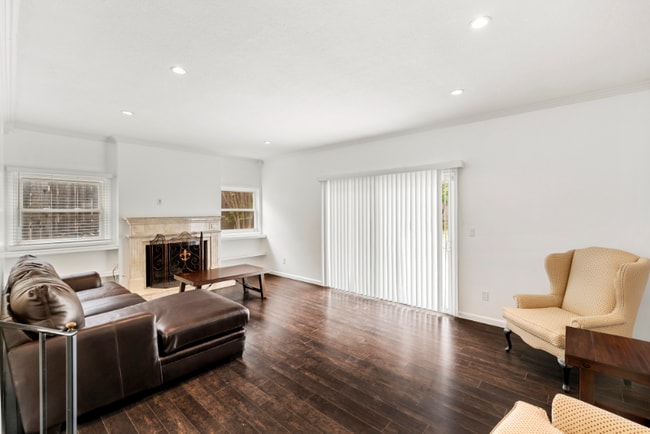 Photo - 8309 Denise Ln