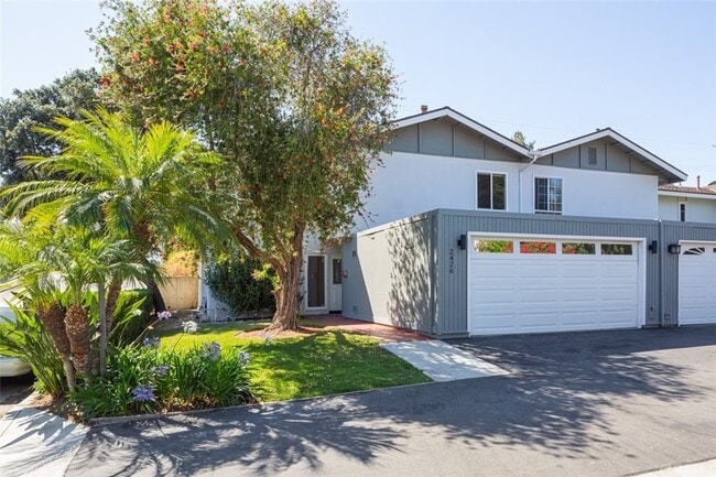 Photo - 2426 Lesparre Way Townhome