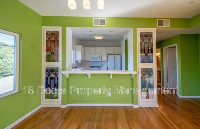 Photo - 1352 24th St