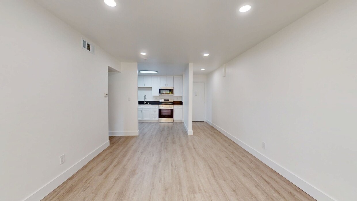 3D Tour - The Village at La Mesa