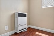 Photo - 429 E 49th St Apartment Unit 431 1/4
