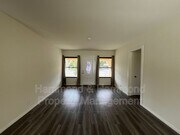 Photo - 18003 Saticoy St